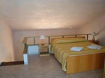 Hotel Residence Magabu Cefalù Italien